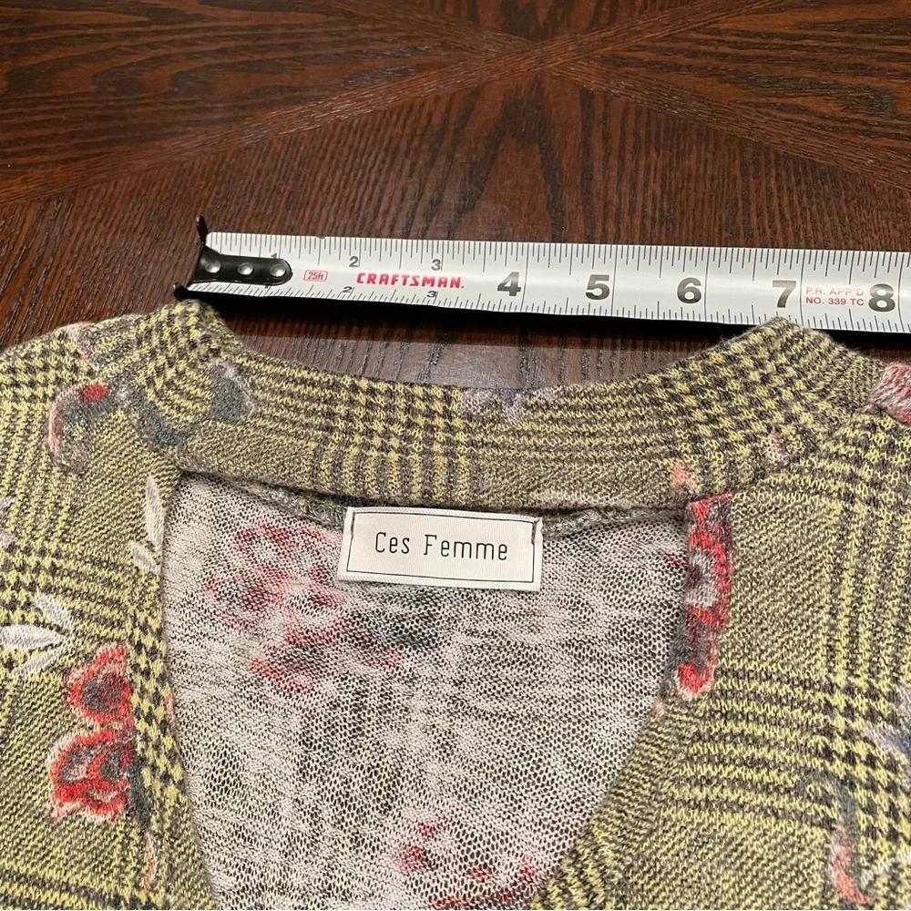 NWOT Ces Femme Yellow Plaid Floral Top | Size Large - Picture 8 of 13